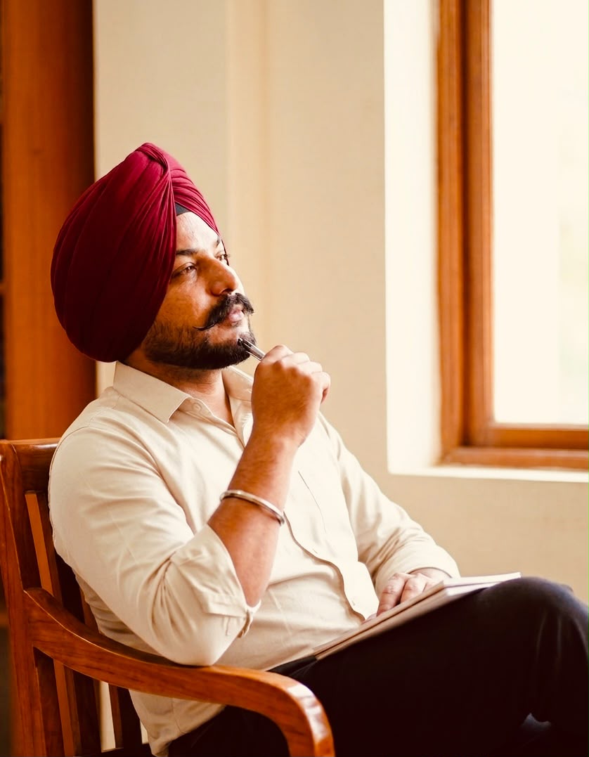 ਨੋਟਬੁੱਕ ਨਾਲ ਅਲਫ਼ਾਜ਼
